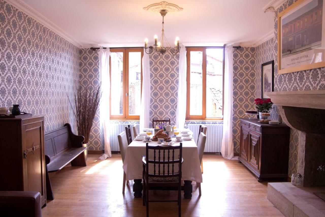 Le Cheval Blanc Bed & Breakfast Saint-Antonin-Noble-Val Exterior photo